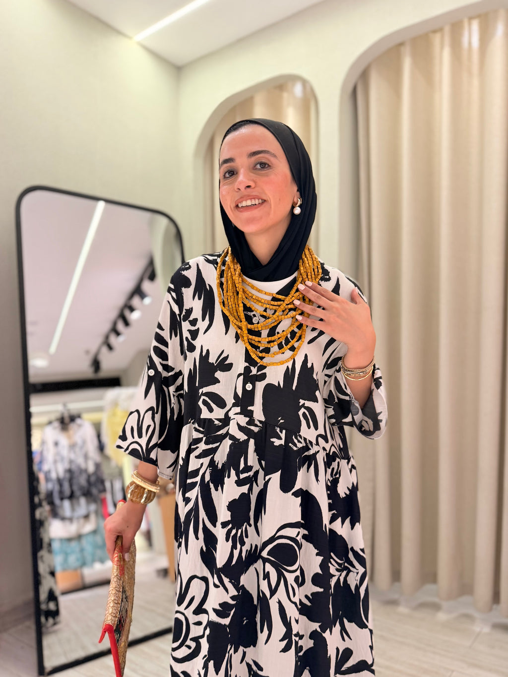 Abstract Print Maxi Dress – Black & White