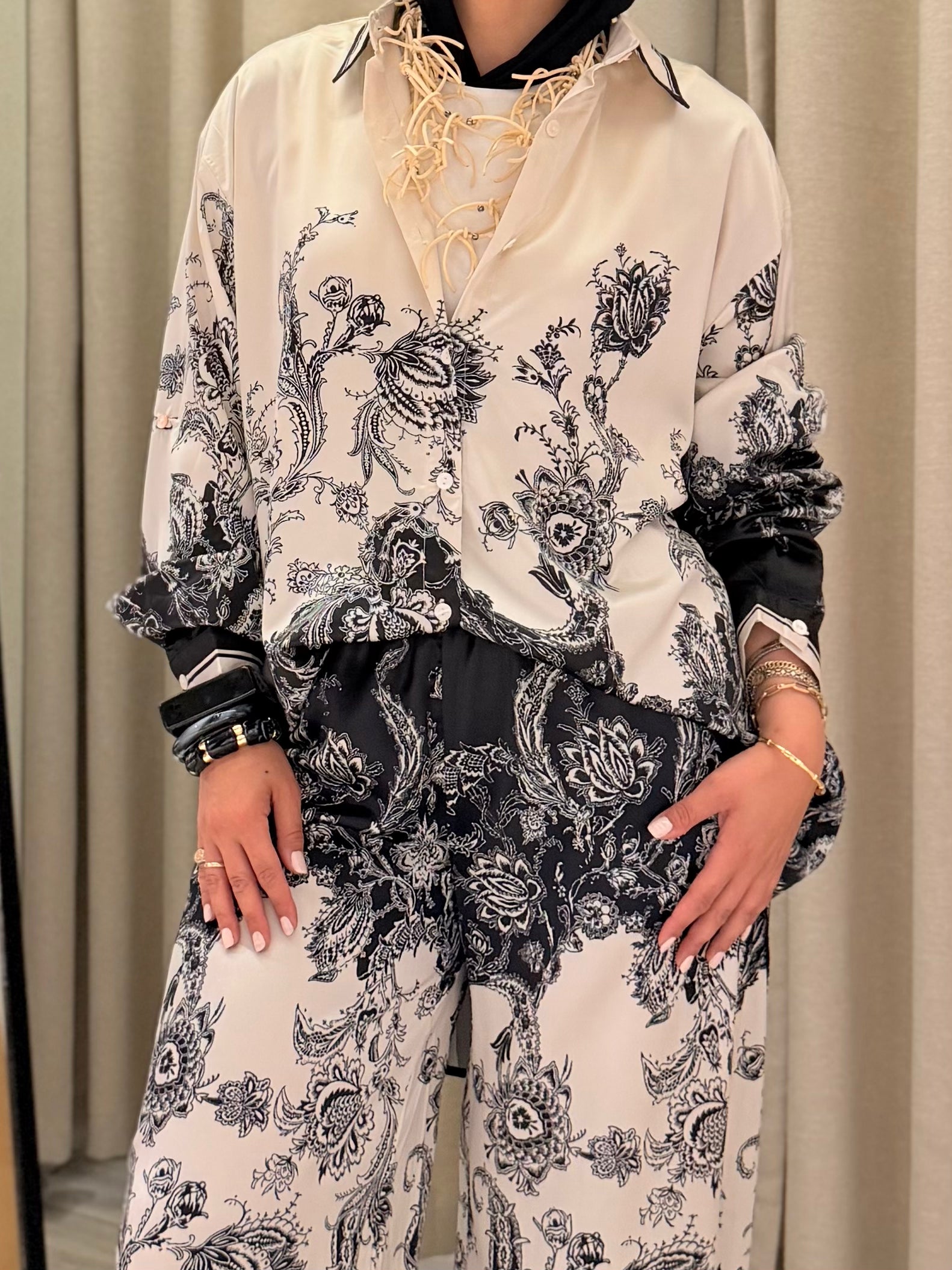 Satin Paisley Print Shirt & Pants Set – Black & Beige