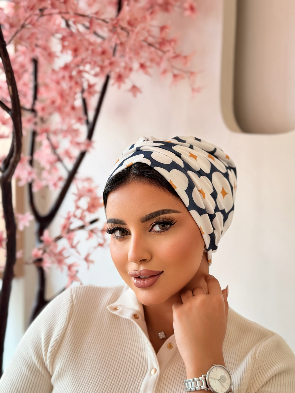 Retro Floral Print Turban — Navy & White