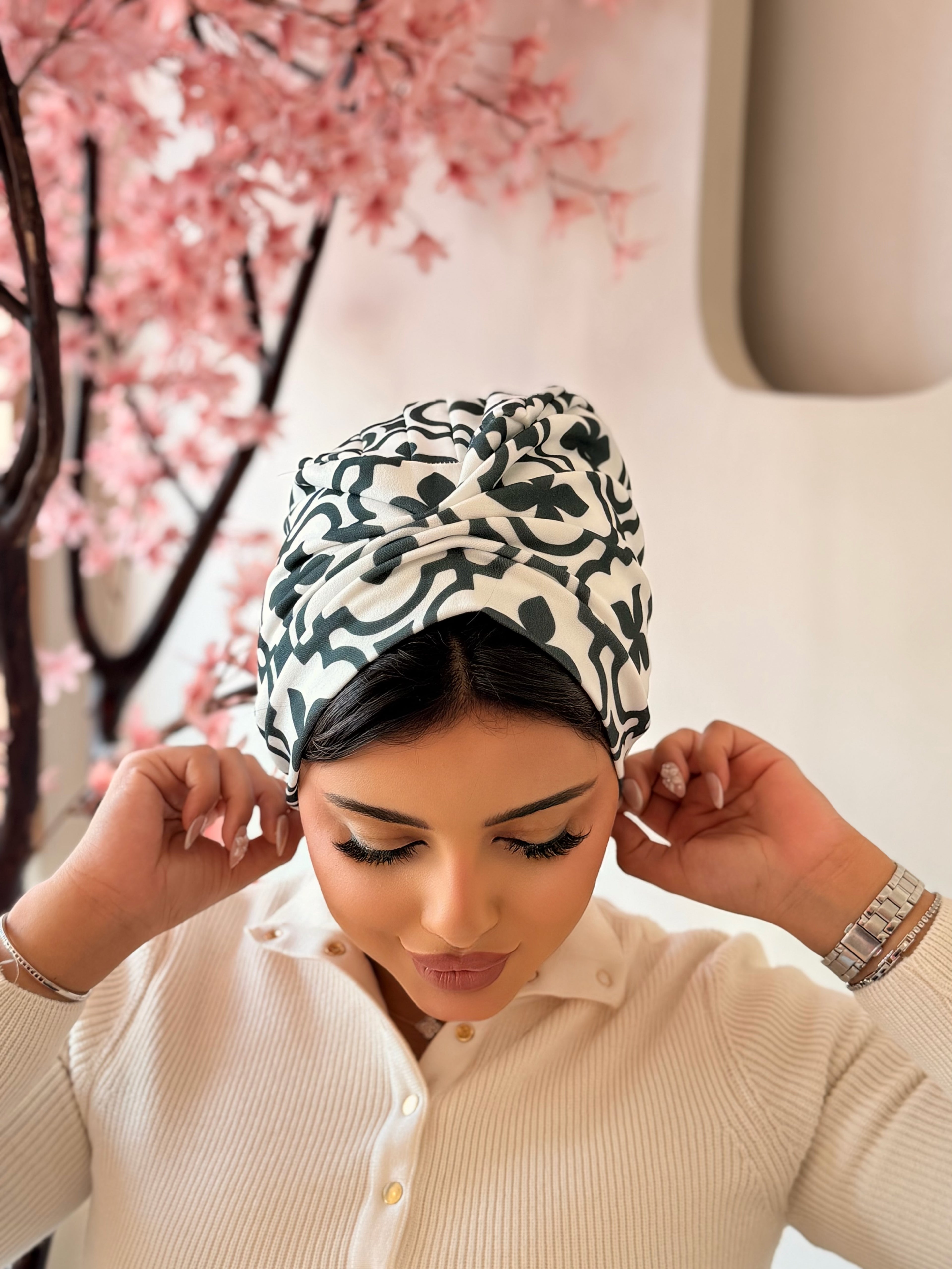 Moroccan Tile Print Turban — Black & Cream