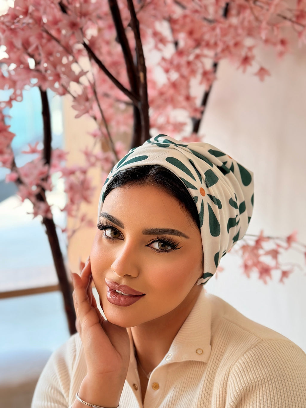 Daisy Print Turban — Teal & White