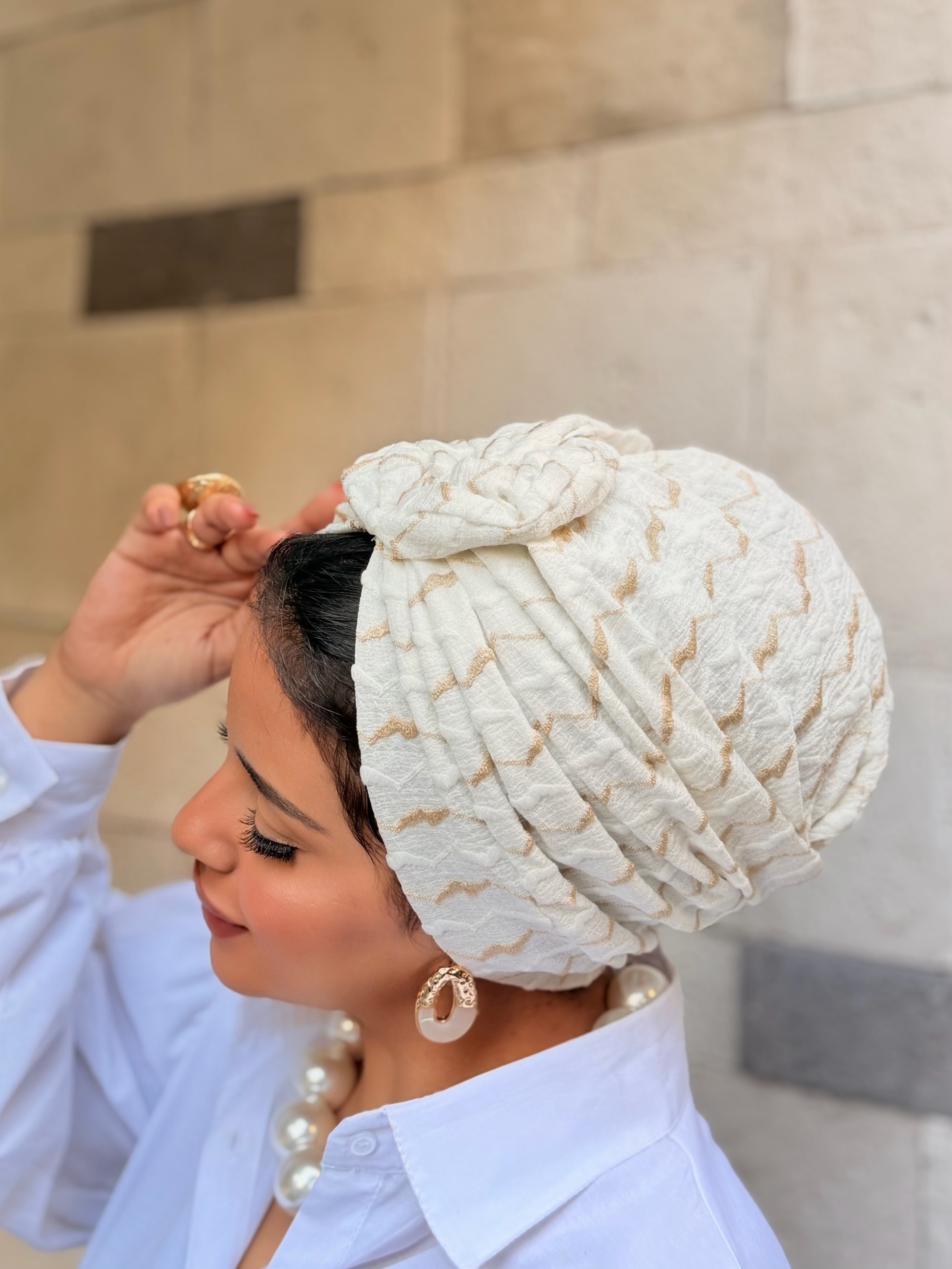 Zigzag Textured Turban — White & Gold