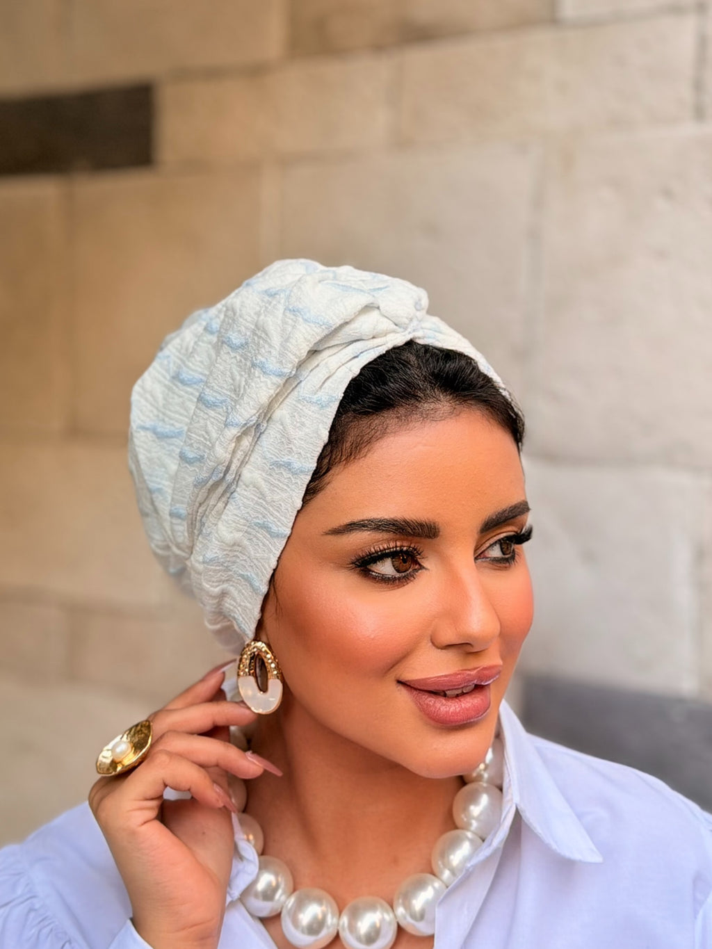 Zigzag Textured Turban — White & Blue