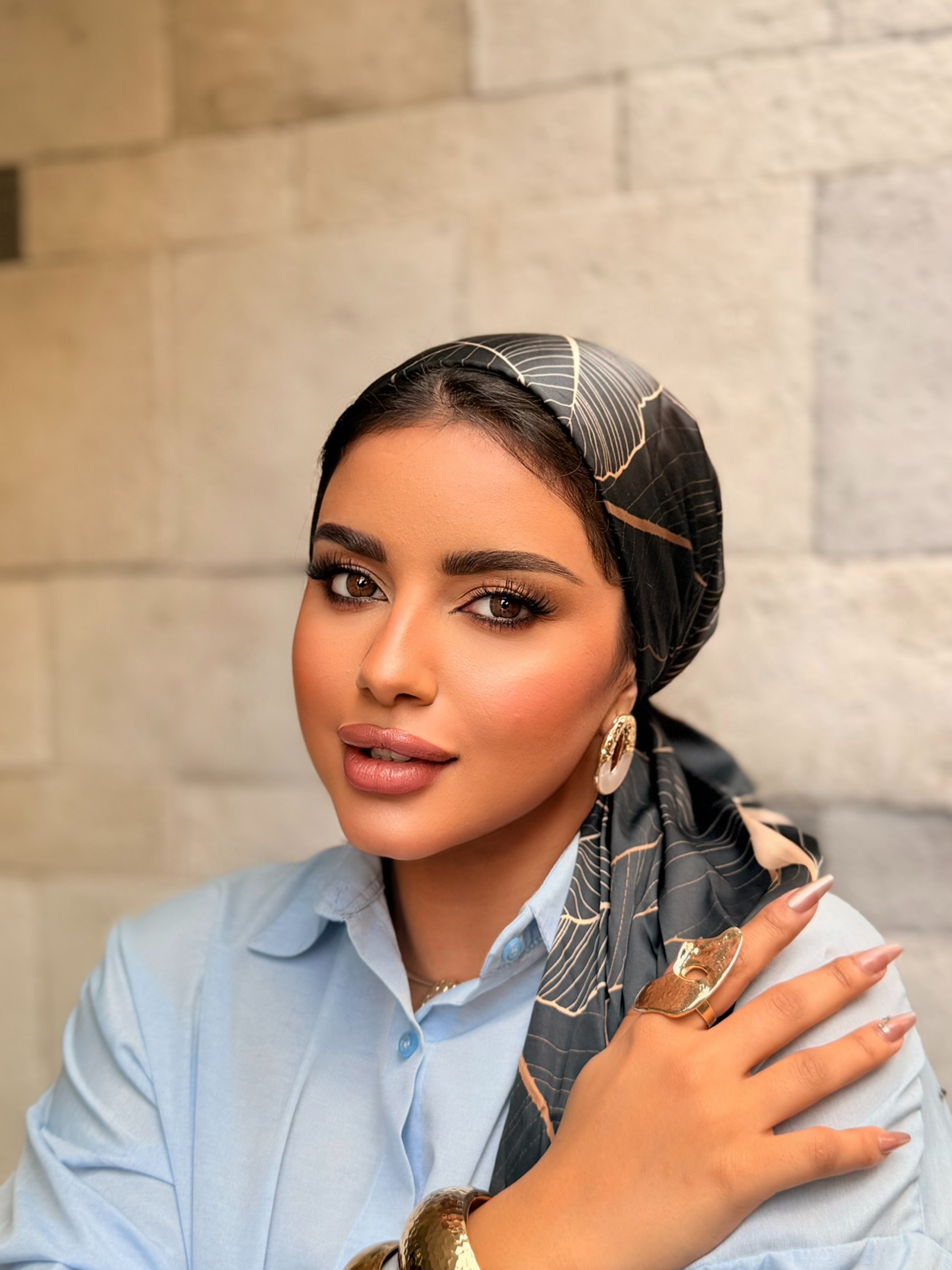 Leaf Line Print Head Scarf —   Deep Blue & Gold